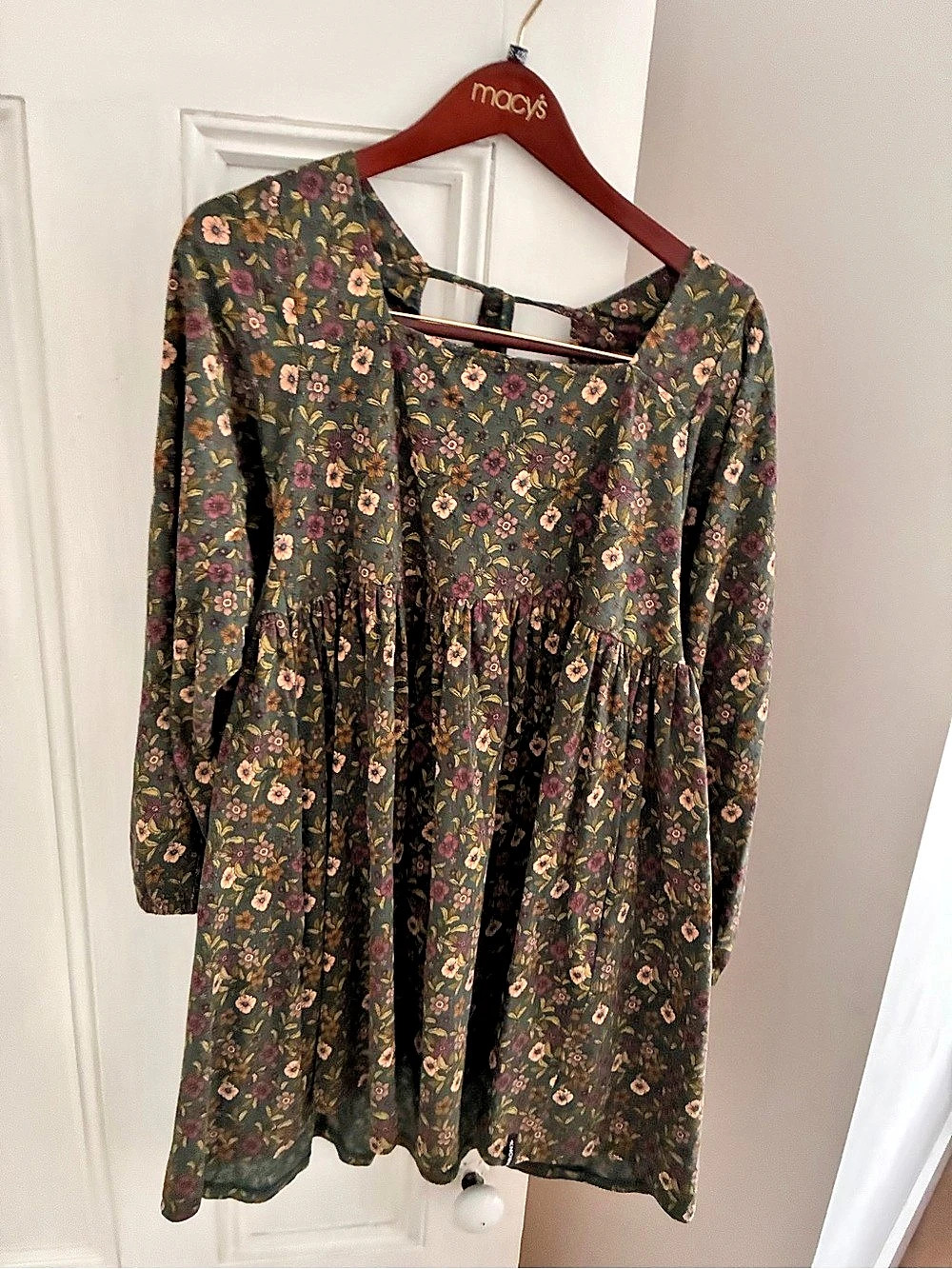 Known Supply Floral Mini Dress in Green & Pink Size Medium